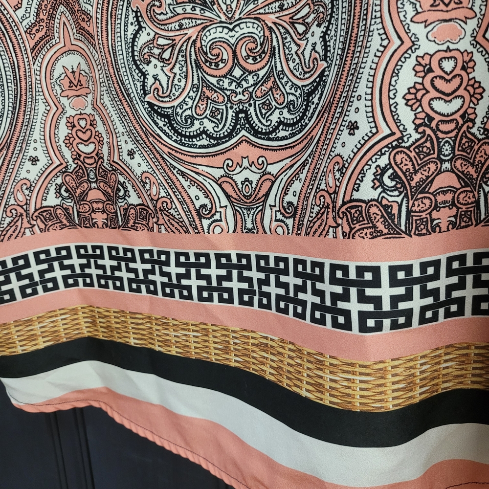 Paisley Relaxed Top - Picture 3 of 5